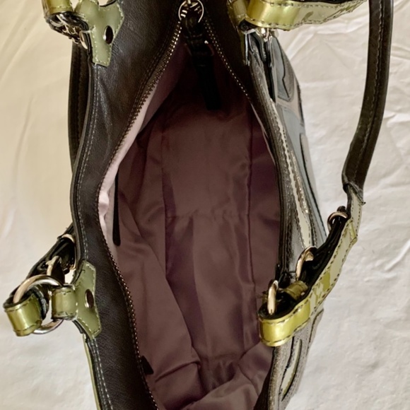 Coach Handbag - Picture 3 of 9